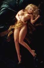 pamela10.jpg (4122 Byte)